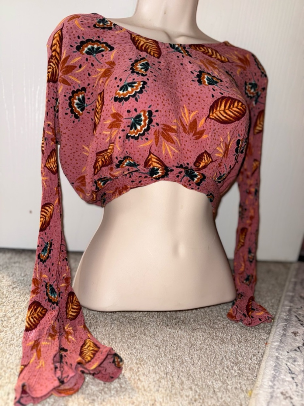 Anthropology Floral Crop Long-Sleeve Top in Dusty Rose - Picture 3 of 7